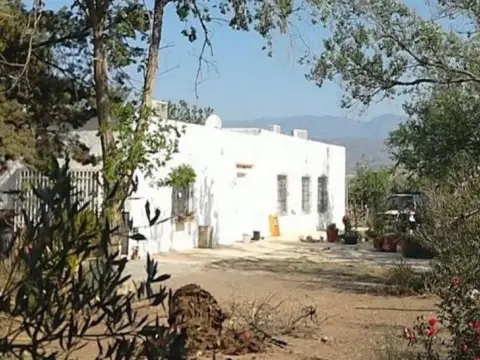 Chalet en calle Pedregales, nº 128